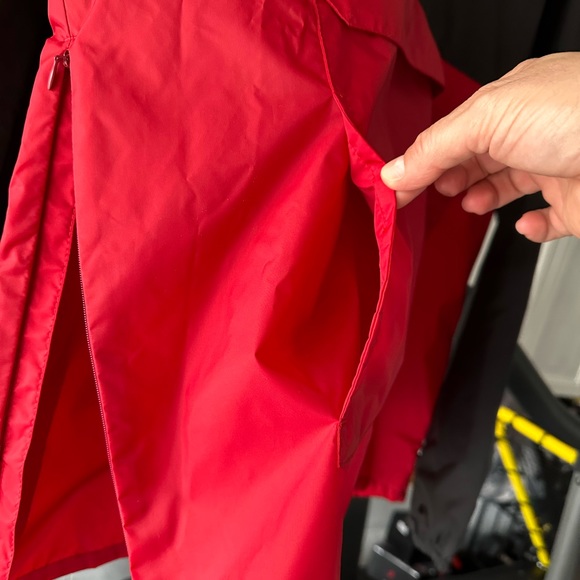 Vans windbreaker. Size L in men. Very good condition new without tags - Picture 7 of 8